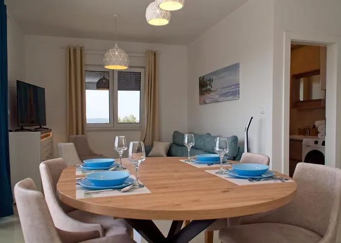 Apartmán Ivano With Pool & Jacuzzi