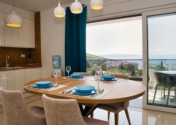 Ivano With Pool & Jacuzzi * Trogir