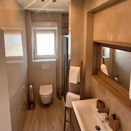 Apartment Ivano With Pool & Jacuzzi