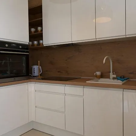 Apartment Ivano With Pool & Jacuzzi Trogir